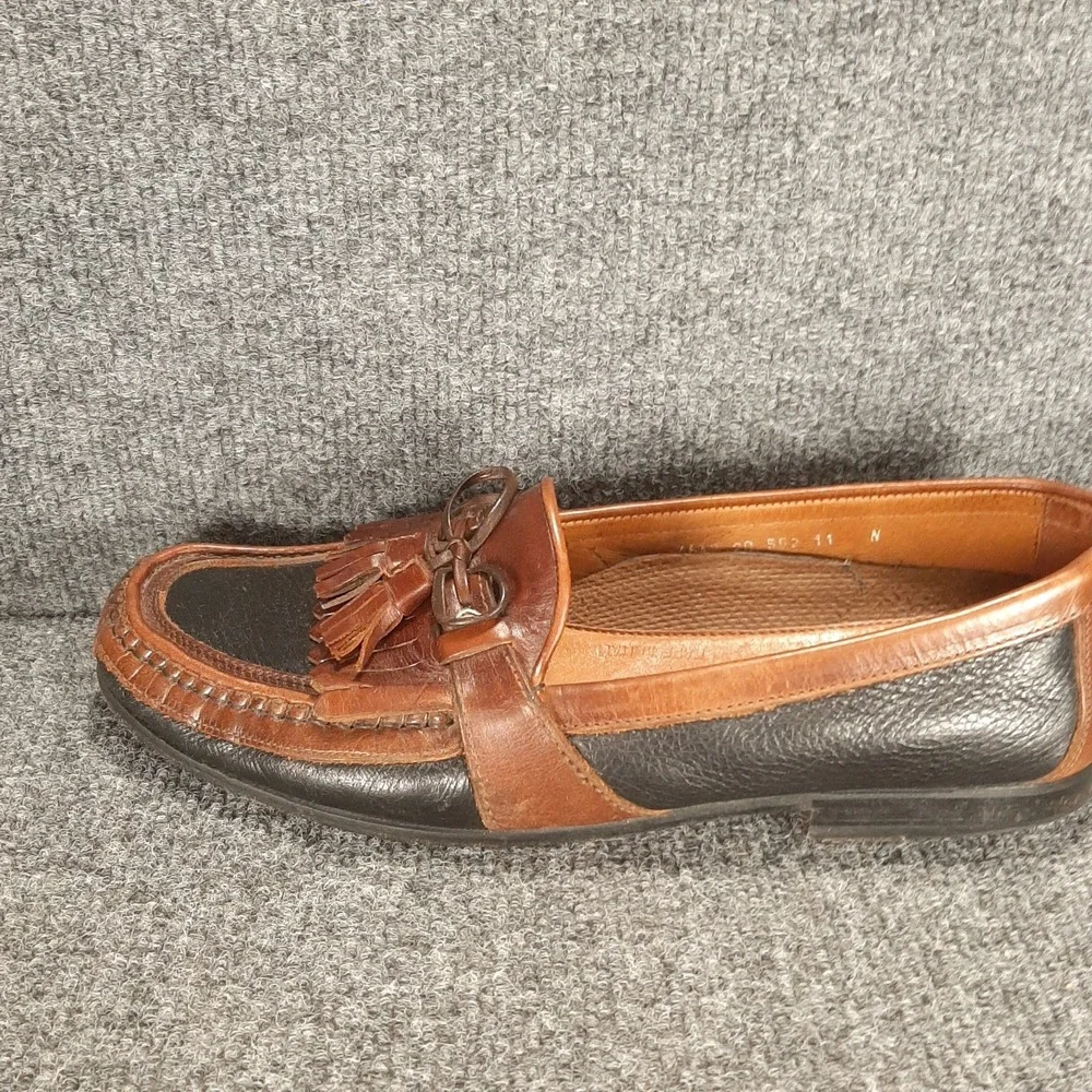 VTG Johnston Murphy Made in Italy Two Tone Kiltie Tassel Loafers Mens 11N Dress